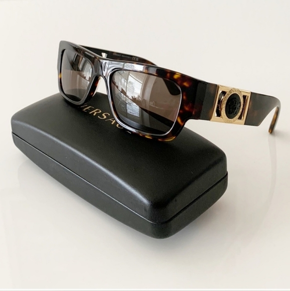 NWT Versace Sunglasses - Picture 3 of 6